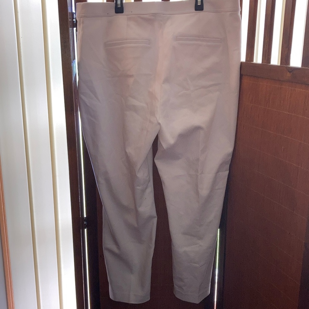 C.J‎ Banks White Pants 18W